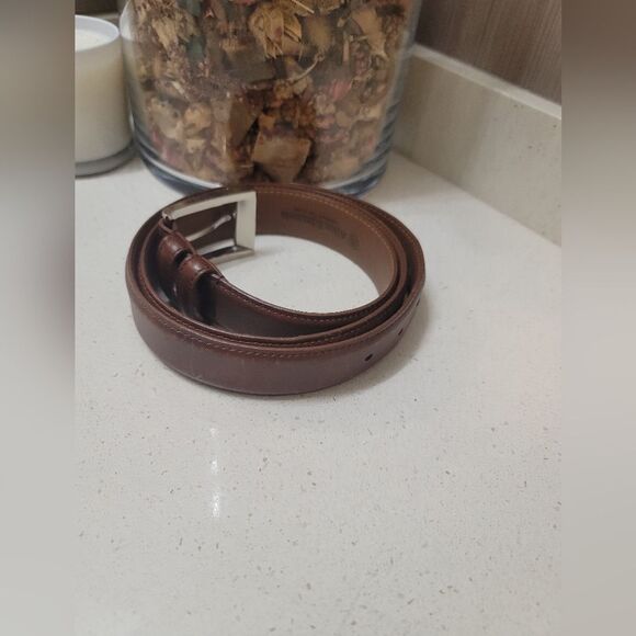 Allen Edmonds dress belt Size 40